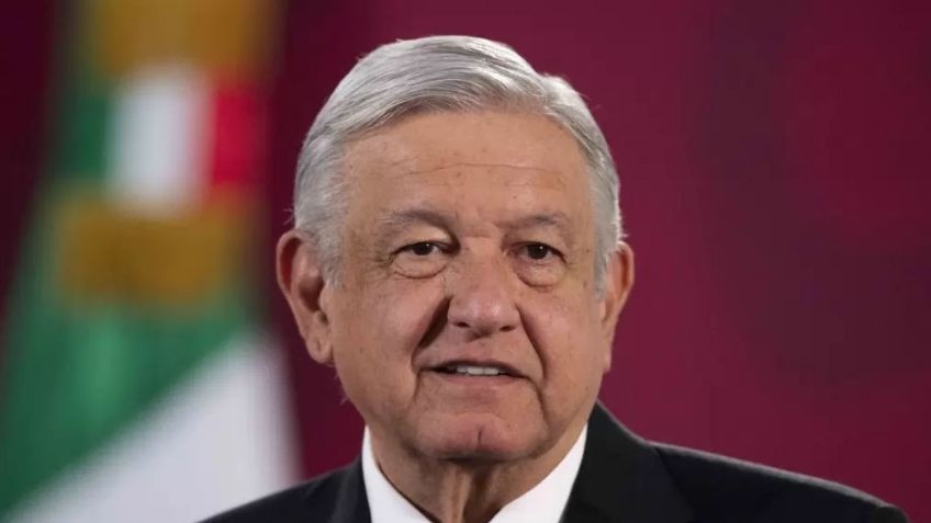 Funcionario de AMLO acusa al consejero del INE de atacar la libertad de expresión del presidente