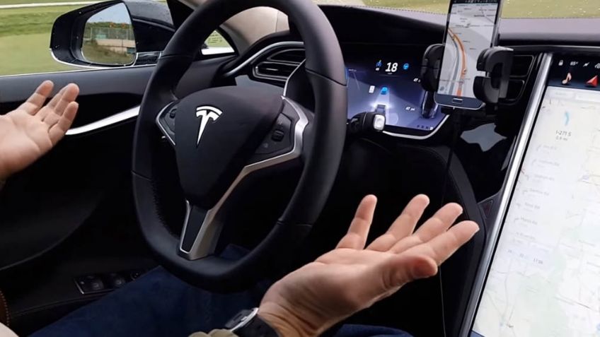 Dueño de coche inteligente recibe gran susto al ver que su coche detectaría a gente muerta