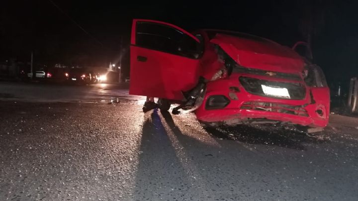 Obregón: Choque carambola deja cuantiosas daños materiales en la Sochiloa