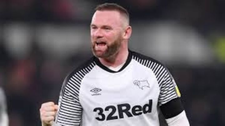 Wayne Rooney se retira del futbol; será entrenador del Derby County