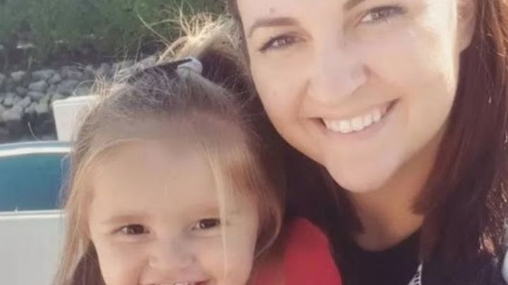 Por equivocación, niña ventila públicamente comprometedoras fotos de su mamá de Snapchat