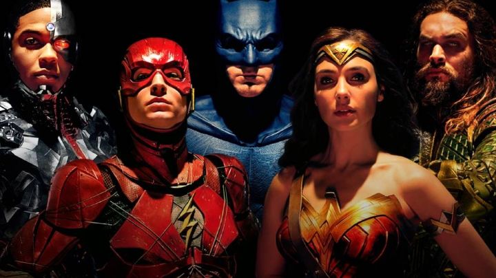 Revelan que 'Justice League' de Zack Snyder será una película de 4 horas y una serie