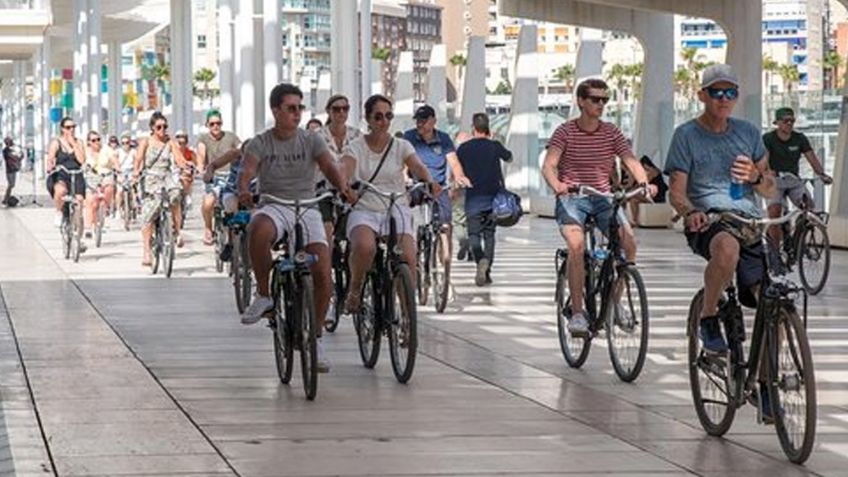 Los grandes beneficios y ventajas de comenzar una rutina de paseos en bicicleta