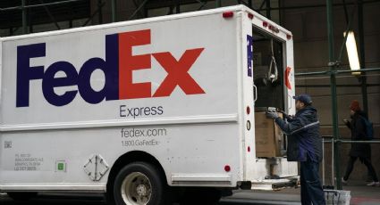 Fedex: Ladrones que robaron bodega de CDMX 'agarran' a guardias dormidos