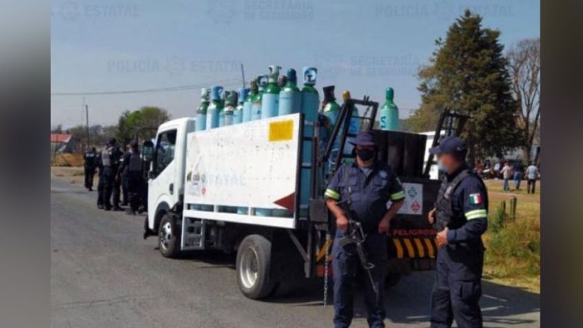 Uniformados recuperan los tanques de oxígeno robados en Tultepec