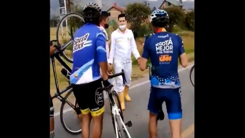 VIDEO: Tras atropellar a perro, conductor amenaza a ciclistas con machete