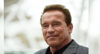 VIDEO: El actor Arnold Schwarzenegger de 73 años recibe la vacuna contra el coronavirus