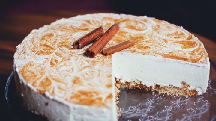 ¿Antojo de algo dulce? Aprende a preparar esta exquisita carlota de café con dulce de leche