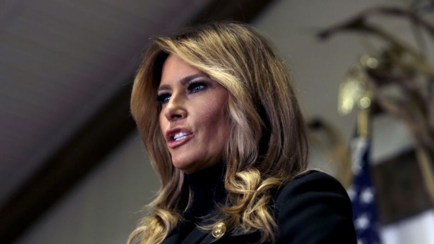 Melania ignora a Donald Trump al llegar a Florida y lo deja solo para las fotos