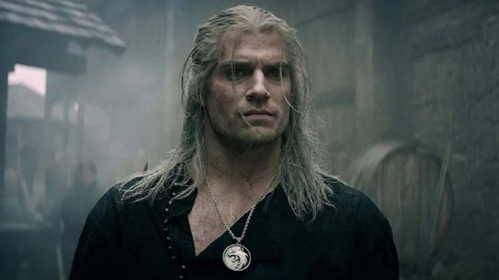 Henry Cavill se recupera de su lesión y continua con las grabaciones de 'The Witcher'