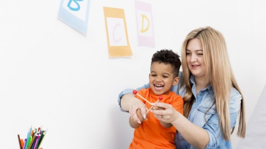 ¡Diversión y aprendizaje! Estos son los juguetes educativos que no deben faltarle a tu hijo