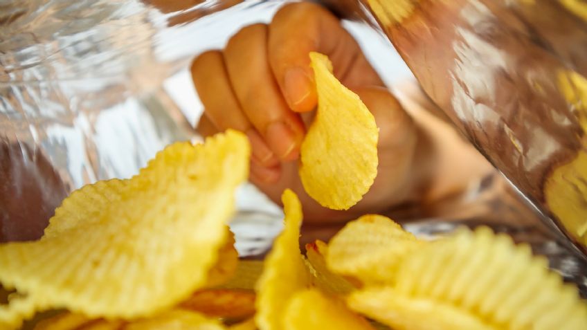 De acuerdo con la Profeco, estas son las marcas de papas fritas que tienen más grasa y sodio