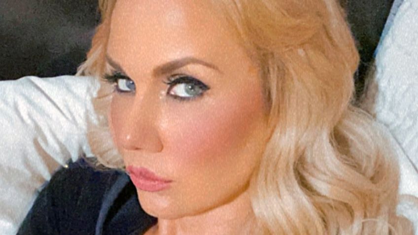 Tras muerte de su padre, Michelle Vieth se deja ver guapísima desde Acapulco