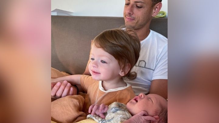 ¿Se reconciliaron? 'Chicharito' comparte fotos de sus hijos con Sarah desde Australia