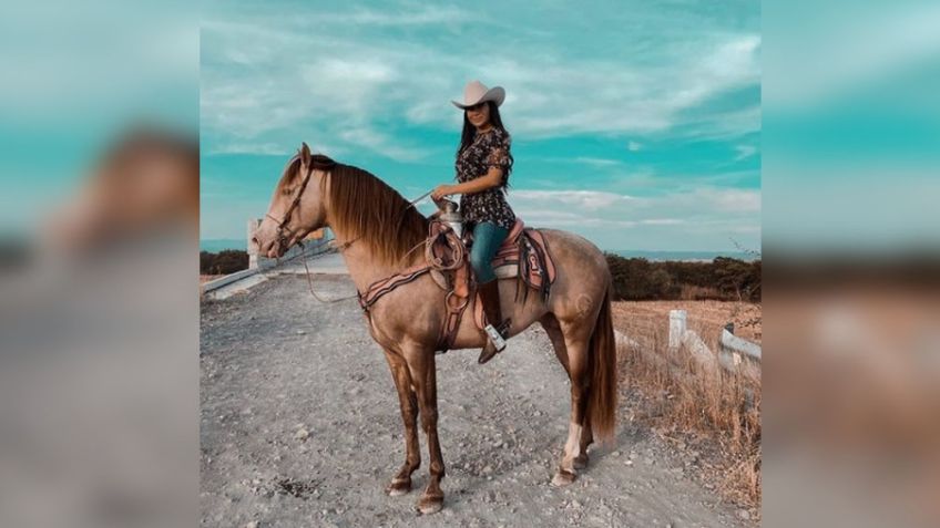 VIDEO: Zarelea Figueroa mantiene vivo a Joan Sebastian con 'Caballito de Otate'