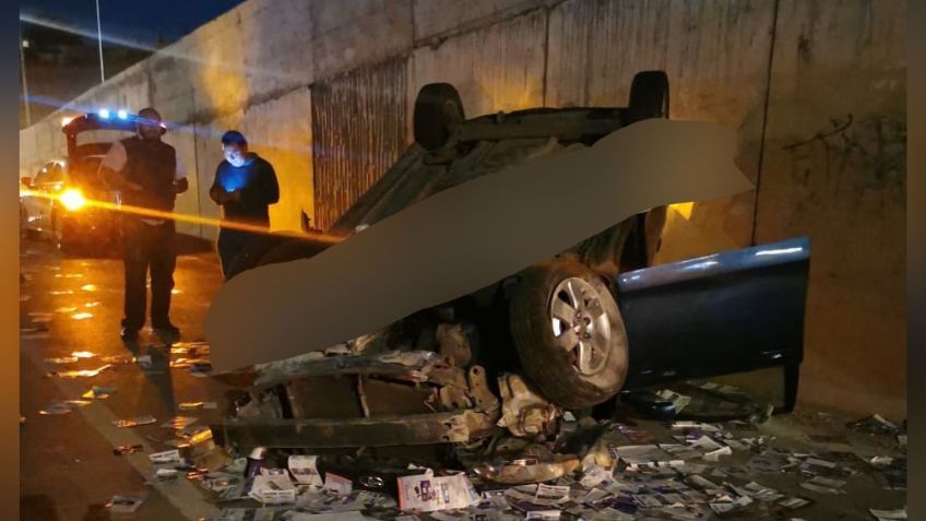Conductor de automóvil desaparece luego de volcarse en periférico de Puebla