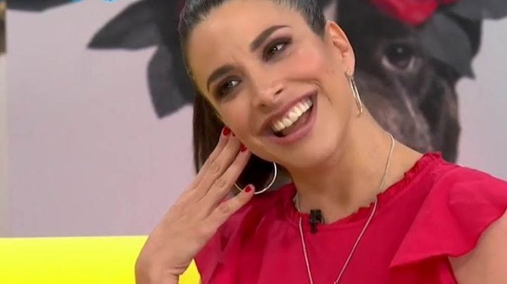 VIDEO: Verónica Toussaint se burla de sus compañeras en 'Qué Chulada' al enviarles esto al celular