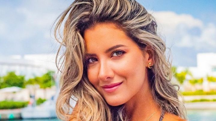 Daniella Álvarez, exMiss Colombia, nada por primera vez con su prótesis de pierna