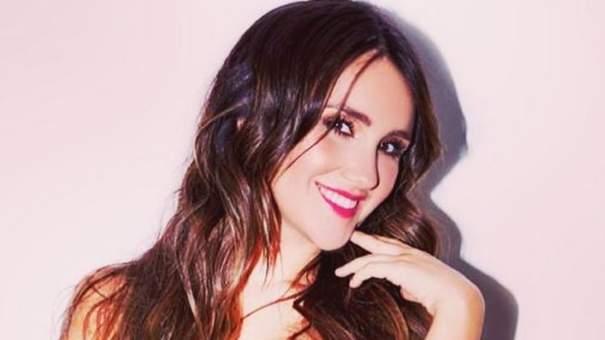 Tras convertirse en madre, Dulce María protagoniza portada de revista en Eslovenia