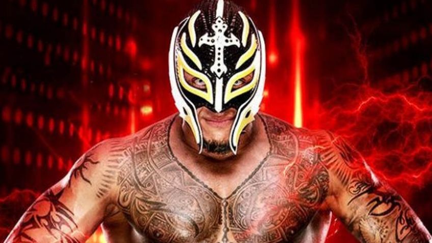 Rey Misterio acaba por revelar su identidad al dejarse ver sin su mascara por error