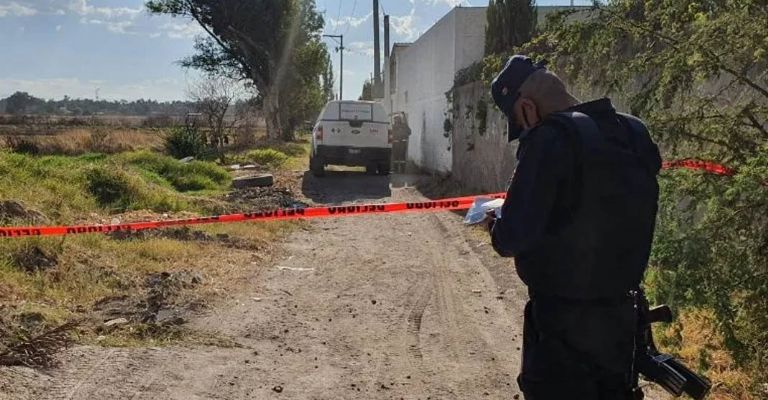 Autoridades llegan al sitio