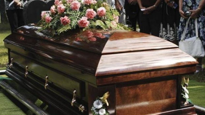 Frente a su familia, hombre intenta abusar del cadáver de una mujer en su funeral