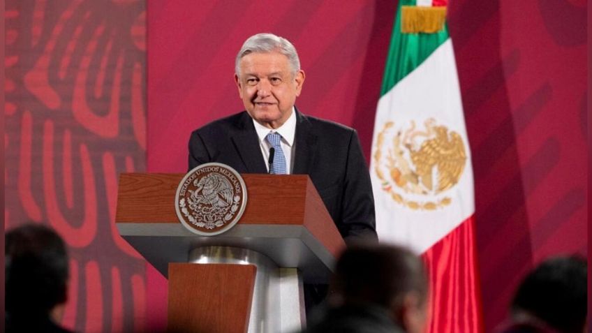 Tribunal Electoral solicita al INE que tome medidas ante las conferencias matutinas de AMLO