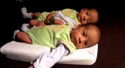 Una pareja es detenida por abusar de sus hijos gemelos; tenían 6 semanas de nacidos