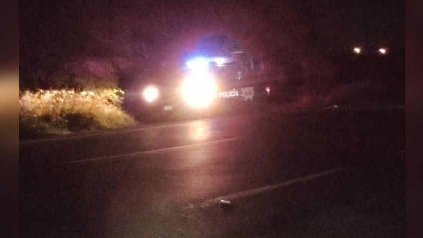 Cerca de un camino de terracería, localizan el cuerpo de una persona torturada