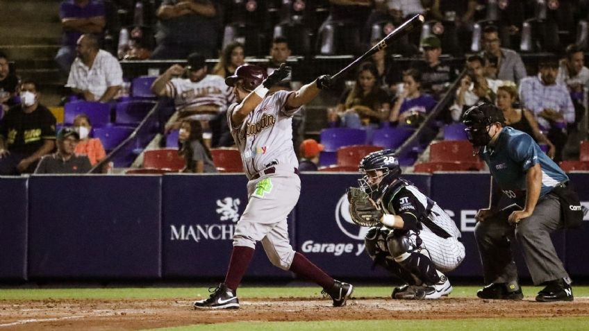 Se enciende el poder 'guinda': Tomateros castiga a Sultanes en el tercero de la serie