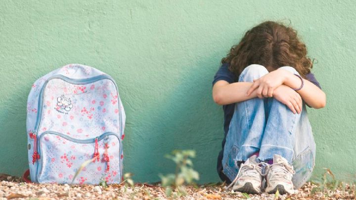 Atroz crimen: Cae el director de una escuela por abusar de una alumna; la había acosado antes