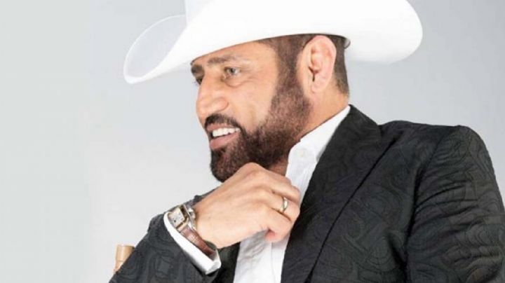 Violencia en la música: Agreden al cantante Pancho Barraza en pleno show ¡y se agarran a golpes!