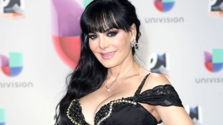 Maribel Guardia enciende el fuego en Televisa; presume piernas de impacto con revelador vestido