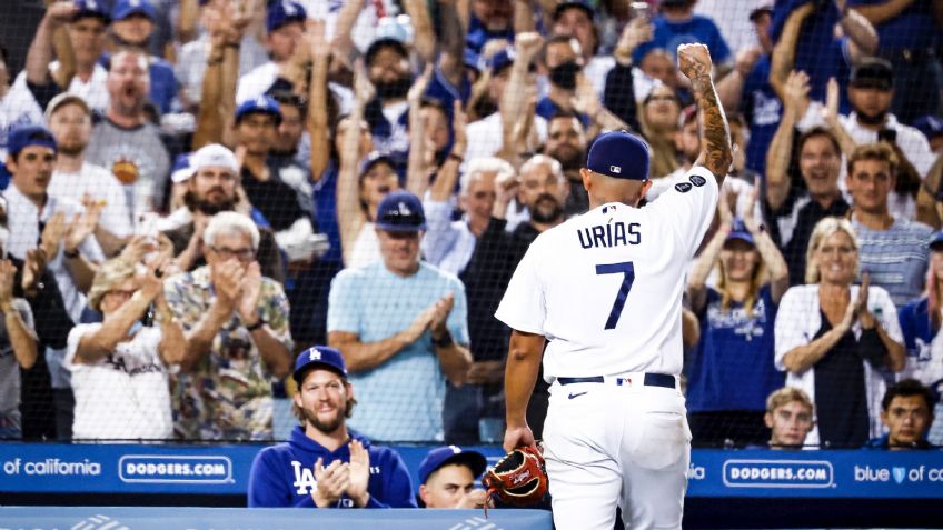 Julio Urías es el lanzador mexicano más joven con 20 triunfos en una temporada de GL