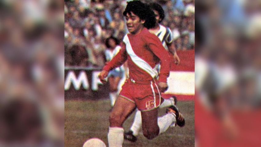 Un 'caño' a la historia; a 45 años del debut de Diego Armando Maradona