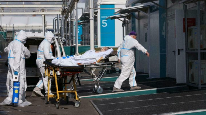 Milagro en EU: Mujer enferma de Covid-19 despierta de coma el día que la iban a desconectar