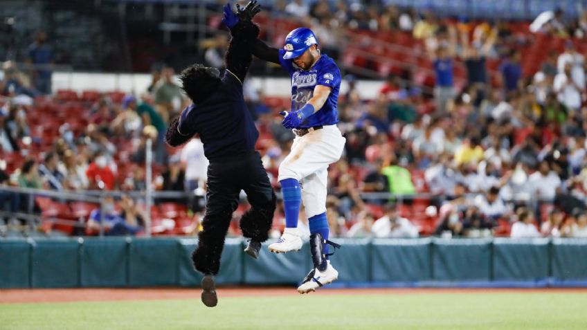 Los Charros sacan la escoba contra Sultanes y mantienen el liderato de la LMP