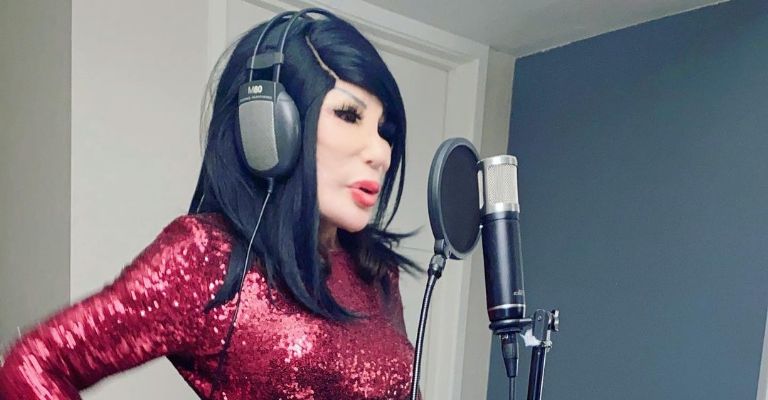 Lyn May impacta a Televisa con contundente mensaje de su belleza