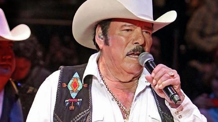 Tras 'toquetear' a una fan, Lalo Mora dice que fue un accidente: "Me da mucha pena"