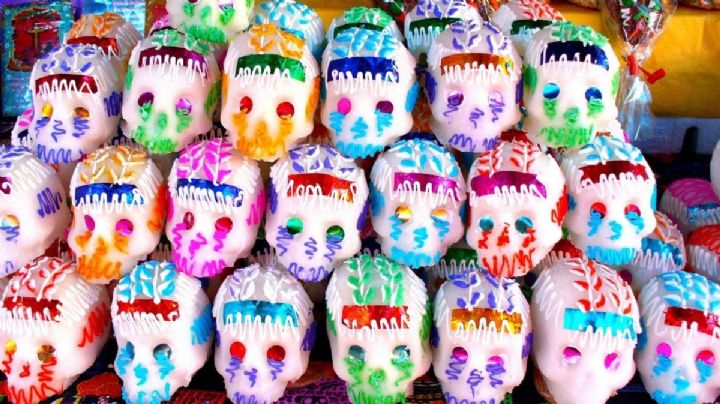 ¡Ya viene el Día de Muertos! Averigua cómo preparar unas ricas calaveritas de azúcar