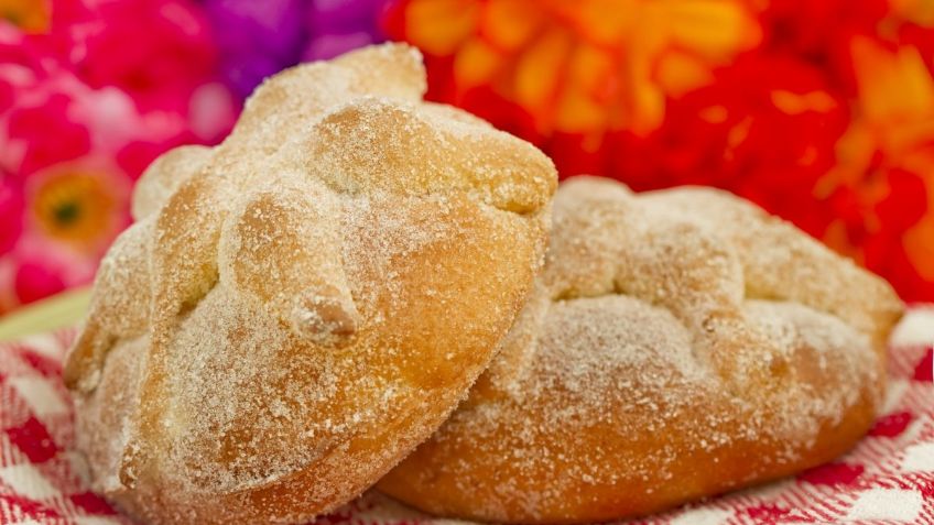 ¡Más rico, imposible! Disfruta en compañía de tu familia de este esponjoso pan de muertos