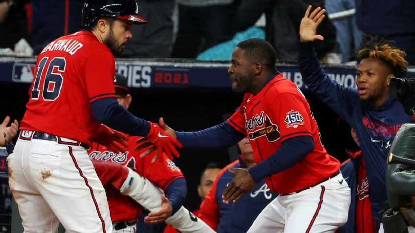 ¡Todo les sale! Bravos blanquean a los Astros y toman ventaja en la Serie Mundial