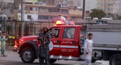 Explota una bomba frente a una mezquita en Afganistán; mueren 12 personas