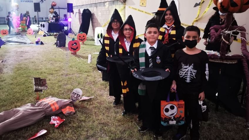 Colegio Altus Montreal realizó 'Trick or Treat': una caravana de Halloween