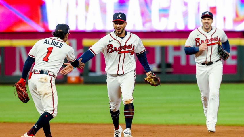 ¡Acarician la gloria! Bravos remontan ante los Astros y se colocan a un triunfo del título