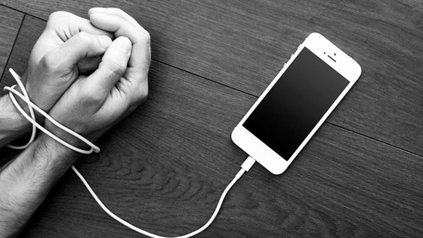 Caída de Facebook, WhatsApp e Instagram deja en evidencia la existencia del 'Fomo'