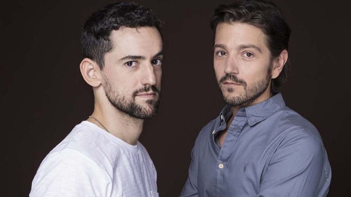 ¿Pleito en el cine? Luis Gerardo Méndez 'ofende' al actor Diego Luna en pleno show en vivo