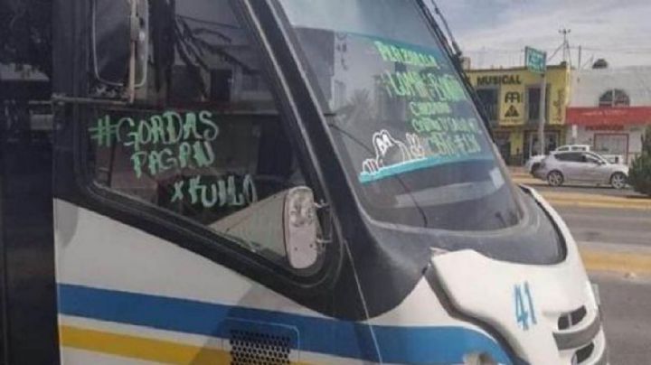 Chofer en Durango es sancionado por polémico mensaje en su unidad: "Gordas pagan por kilo"