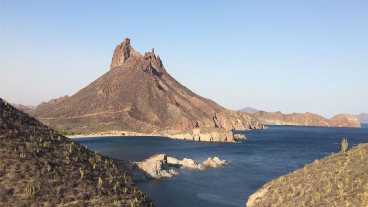 Senderista queda atrapada en el cerro Tetakawi en San Carlos y es rescatada por Bomberos