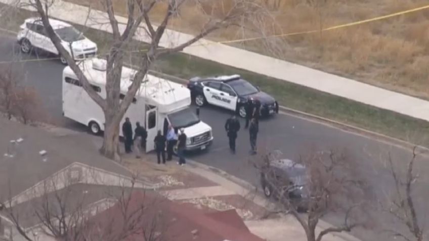 EU: Se registra tiroteo cerca de la escuela de Aurora; se reportan seis heridos